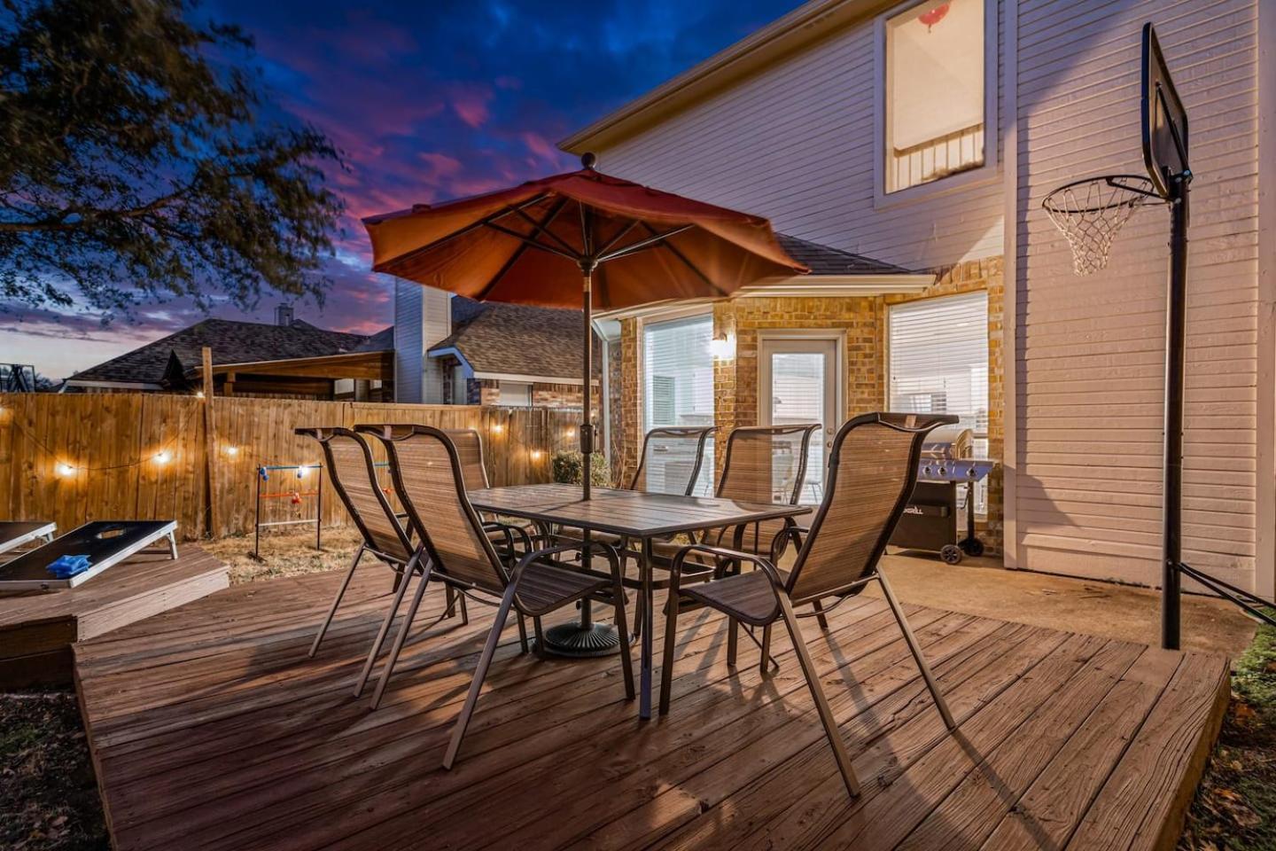 Game Room, Crib, Fenced Backyard, Relocation Stay 弗里斯科 外观 照片